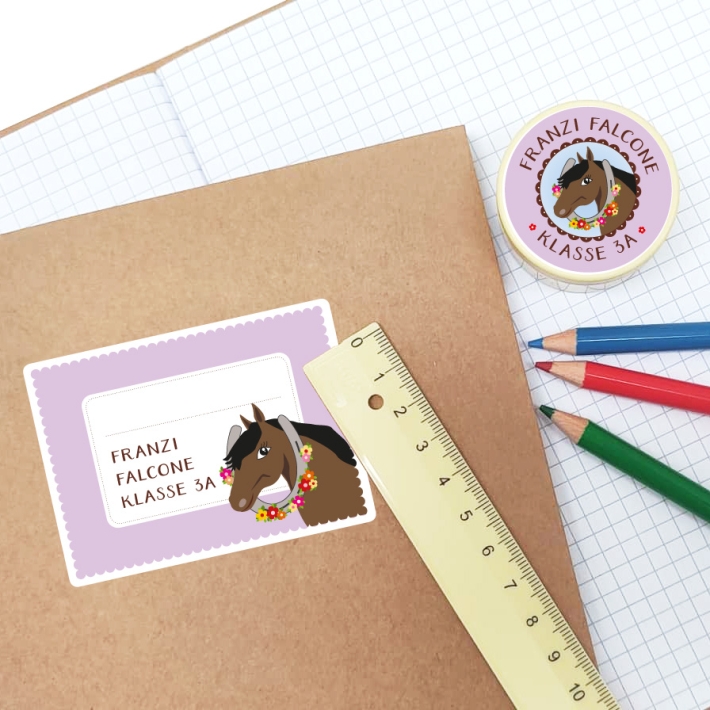 Namensaufkleber Set fr die Schule Pferd