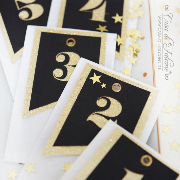 Adventskalender Zahlen Papieranhnger Fhnchen schwarz