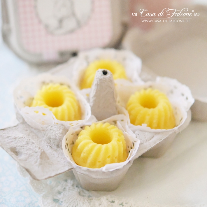 Aufkleber Ostern fr Eierschachtel, Kalligrafie