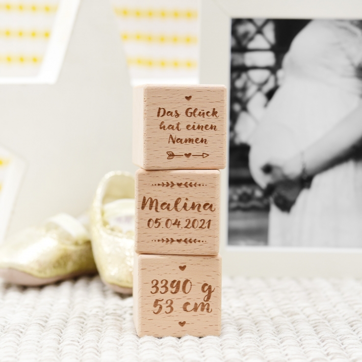 Holzwrfel mit Wunschtext Gravur