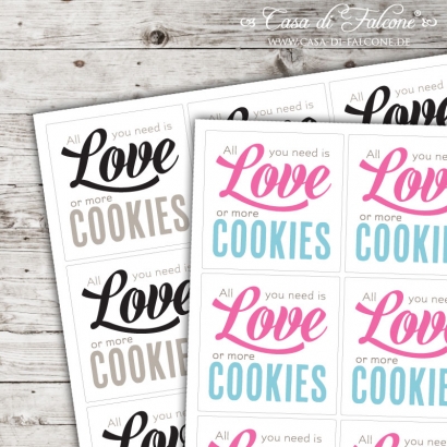 Motivaufkleber Typo All you need is Love