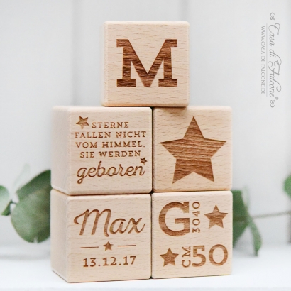 Gravierter Holzwrfel Buchstabe