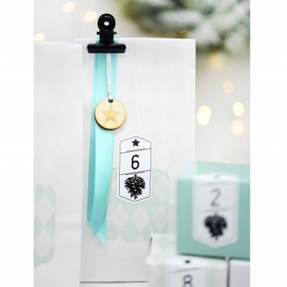 Adventskalender Aufkleber Tannenzapfen retro